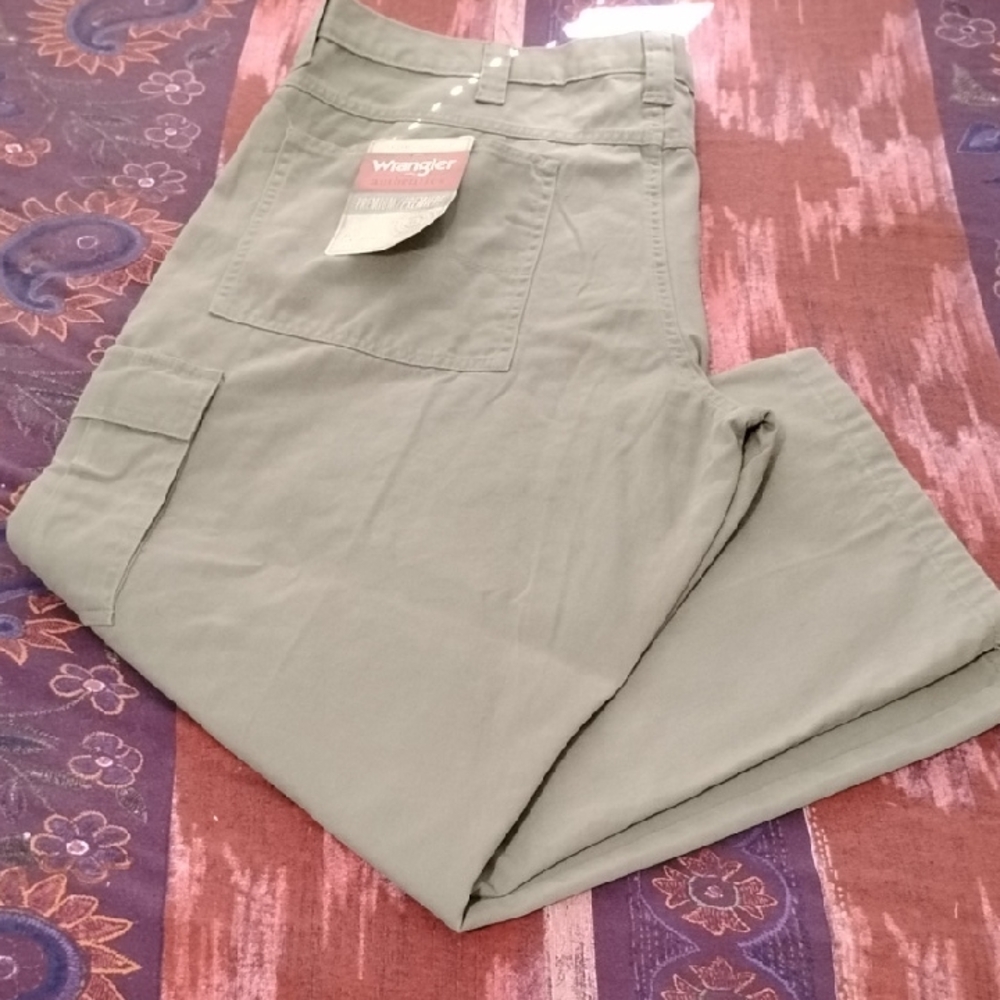 Wrangler Men's Khaki Cargo Pants 40 x 29